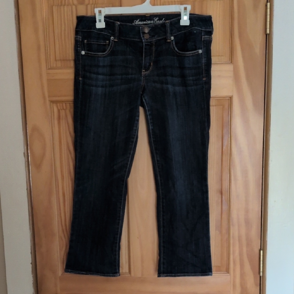 American Eagle Outfitters Women's Black Cropped Jeans